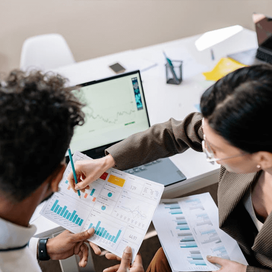 Solvyan Defix - Équipe d'experts en crypto-monnaies